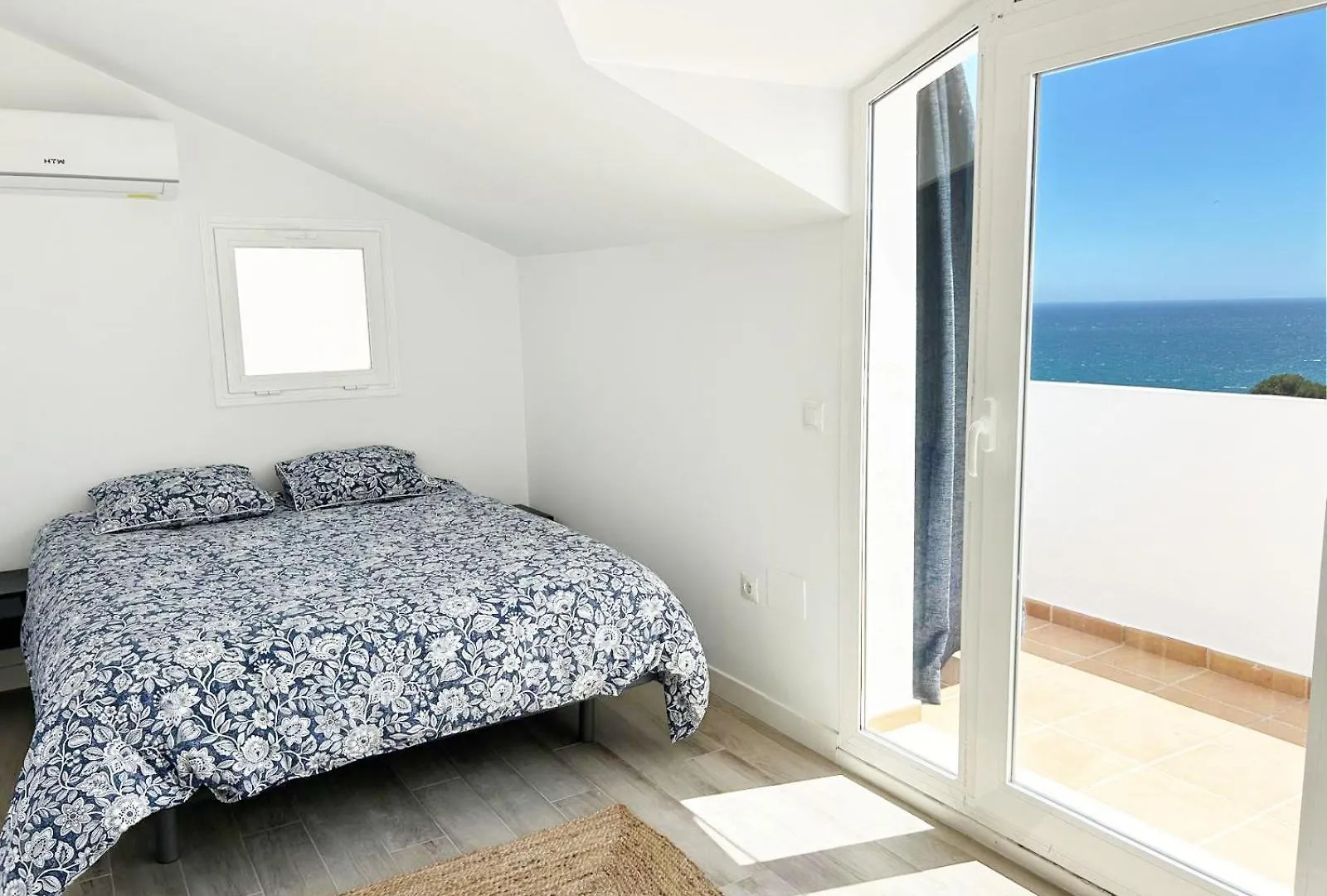 Elegant 3 Bedroom Apartment In Torrequebrada Benalmádena